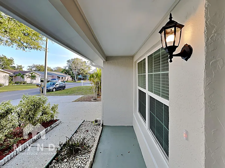 7606 Woodland Oaks Ct — Photo 21