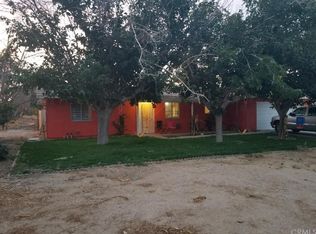 10690 Arroyo Rd, Hesperia, CA 92345