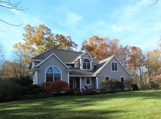 140 Deerwood Rd, Tolland, CT 06084