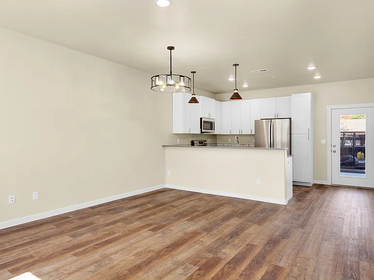 4855 N Five Mile Rd #106 — Photo 5
