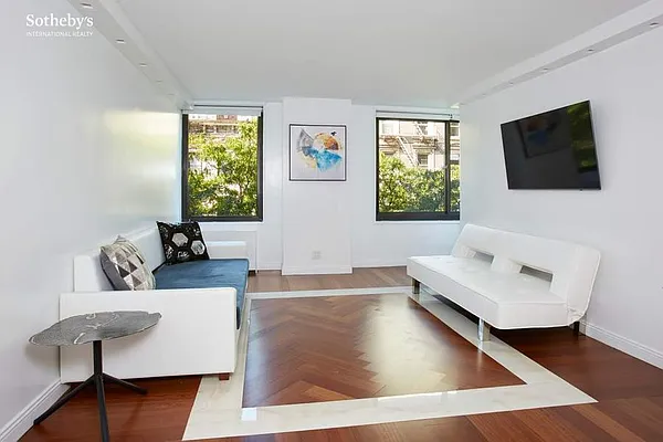 Rented by Sotheby's International Realty | media 7