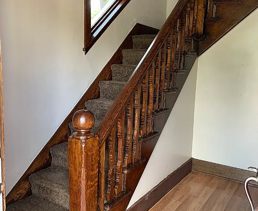 2nd image of 108 Carrier St NE #1
