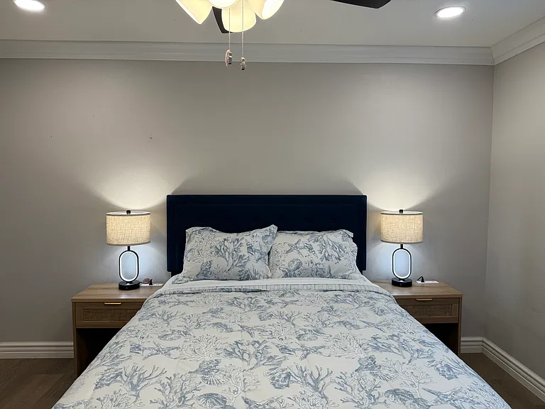 Cascade Dr — Photo 10