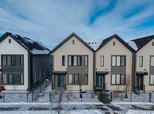 117 S Point Ct SW, Airdrie, AB T4B5C3