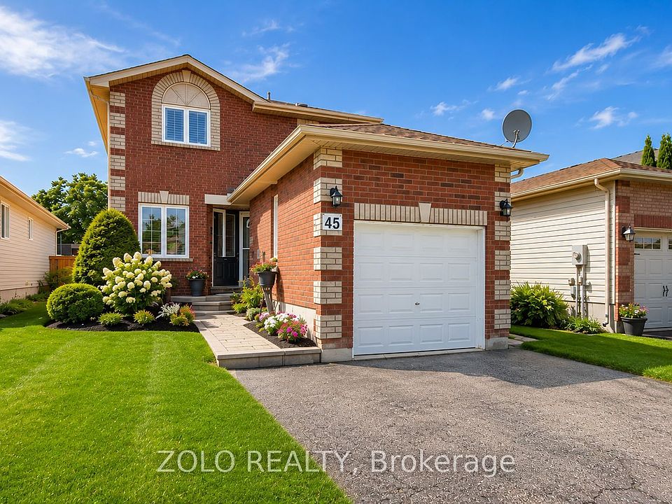 1st image of 45 Athabaska Rd