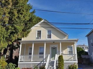 126 Ridge St, Fall River, MA 02721