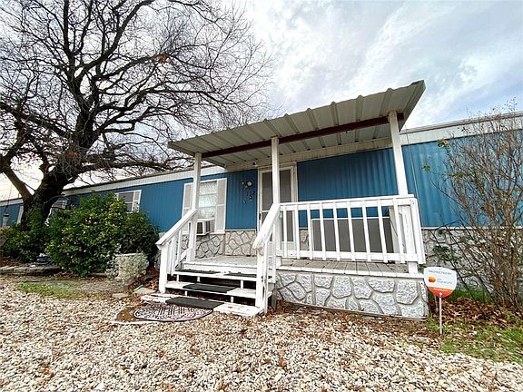 3rd image of 112 Juan Ct