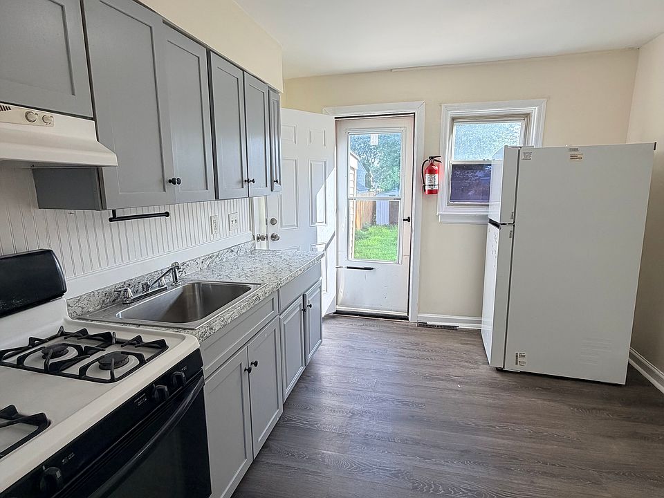 1st image of 607 Berg Ave