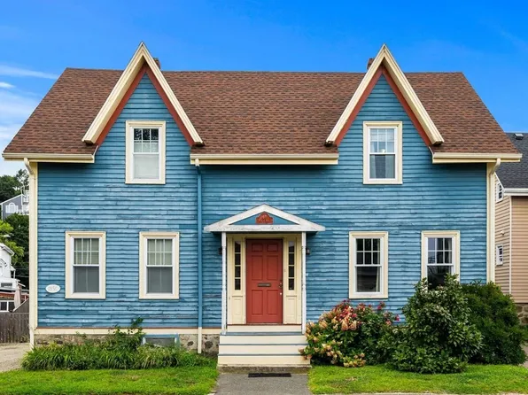 48 Puritan Rd #A, Swampscott, MA 01907