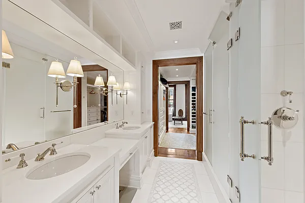 Sold by Corcoran | media 14
