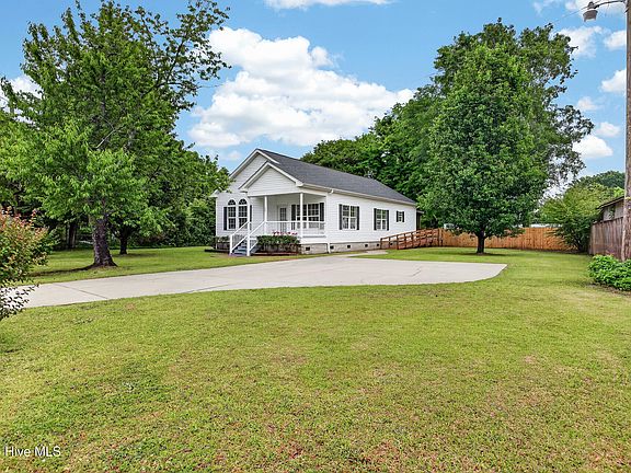 3rd image of 225 Boyington Drive