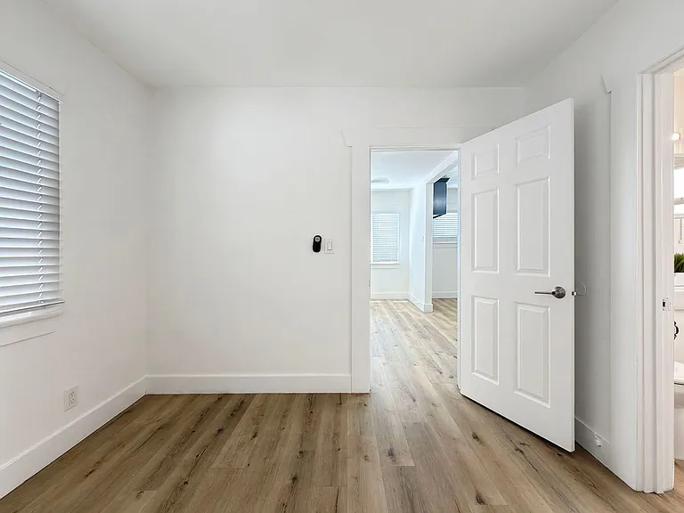 1706 Sherman Pl — Photo 10