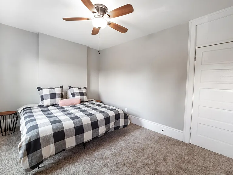 Fits a king bed with nightstands