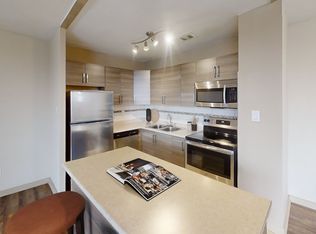 Linwood Apartments, Mississauga, ON L4X 1S8