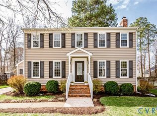 9645 Kingscroft Dr, Glen Allen, VA 23060