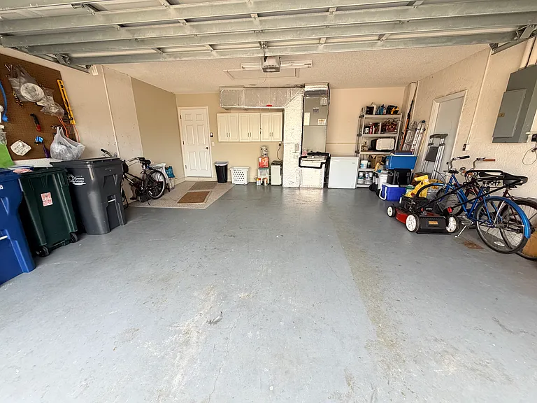 8317 9th Avenue Ter NW — Photo 32