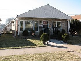 1st image of 5642 S Mayfield Ave