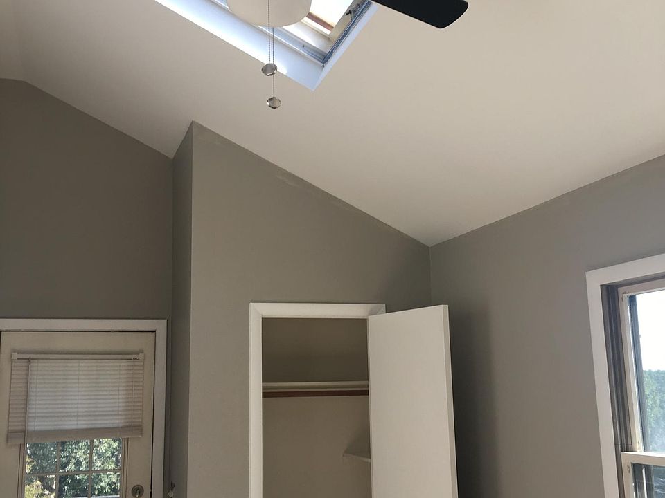 2nd image of 7 Chatfield St #2