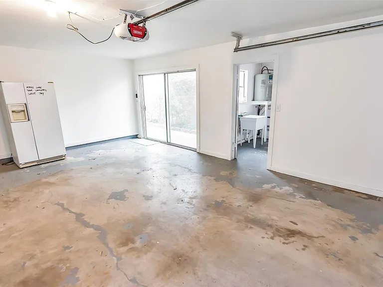 8615 La Fonte St — Photo 38
