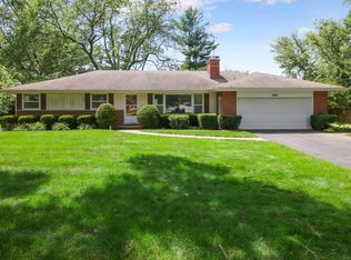 408 N Wheeling Rd, Prospect Heights, IL 60070