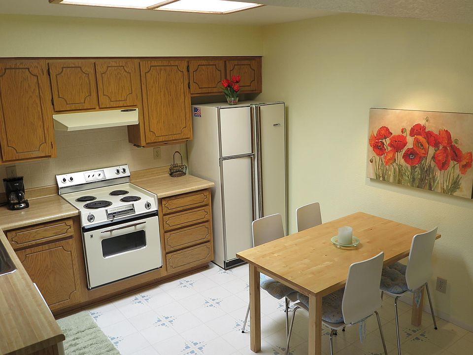 1st image of 440 S Parkcrest Unit 24
