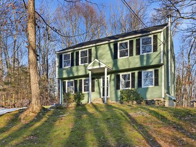 7 Ashley Court, Raymond, NH, 03077