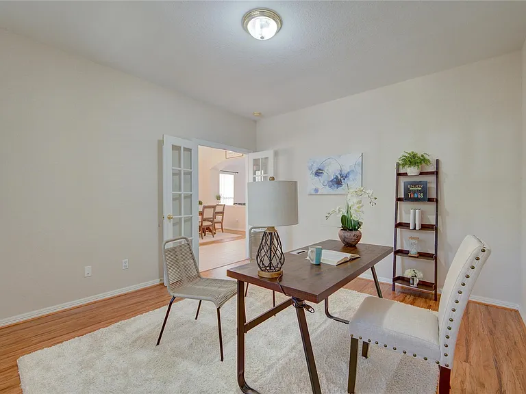 22514 Jutewood Ln — Photo 13
