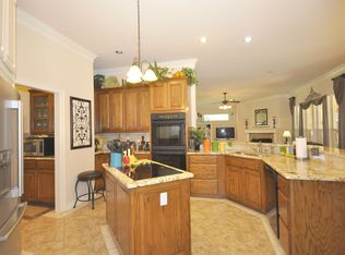 213 Ridge View Dr, Georgetown, TX 78628