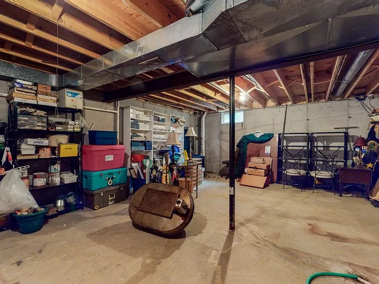 7703 Wolfpen Ridge Dr — Photo 25