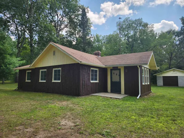 2471 Three Mile Rd, Sears, MI 49679