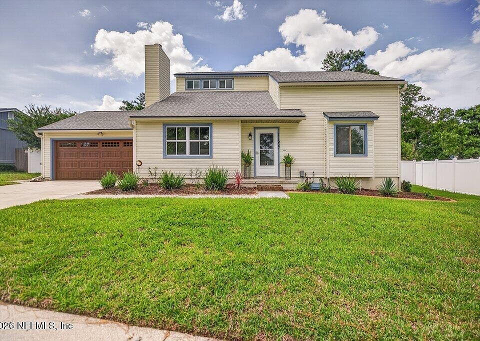 1st image of 11557 BROAD LEAF Drive