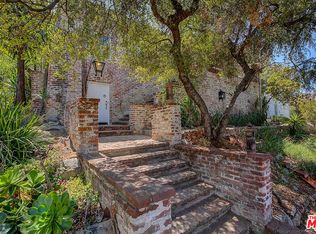 8420 La Tuna Canyon Rd, Sun Valley, CA 91352