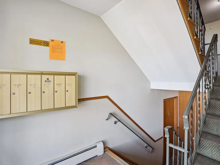 Unity View Apartments - 450 75th Ave NE — Photo 11