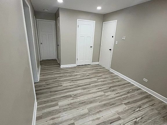3rd image of 4121 Bonhill Dr Unit 1A