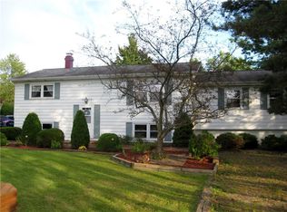 1703 Robison Rd, Erie, PA 16509