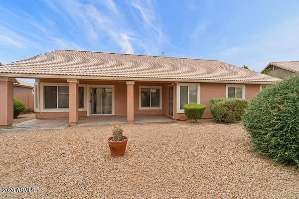 13364 W Wilshire Dr — Photo 32