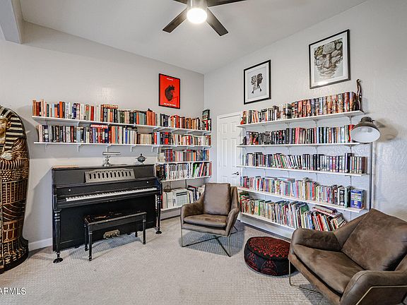 5th image of 1324 E VILLA THERESA Drive
