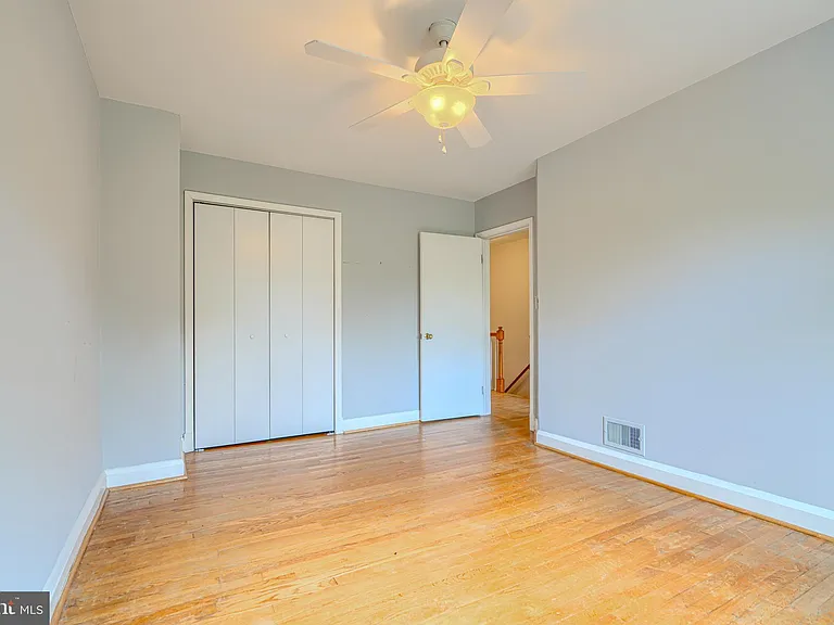 372 Old Trail Rd — Photo 20