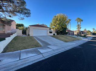 41 Chesney Dr, Henderson, NV 89074