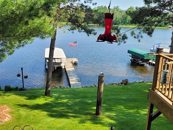 2nd image of 6613 S Point Dr