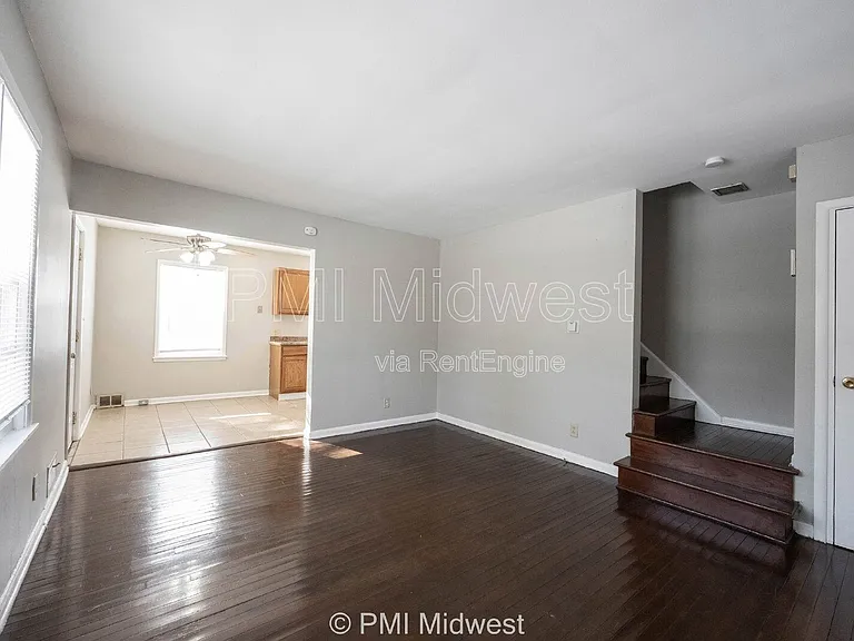 1859 W 60th St — Photo 7
