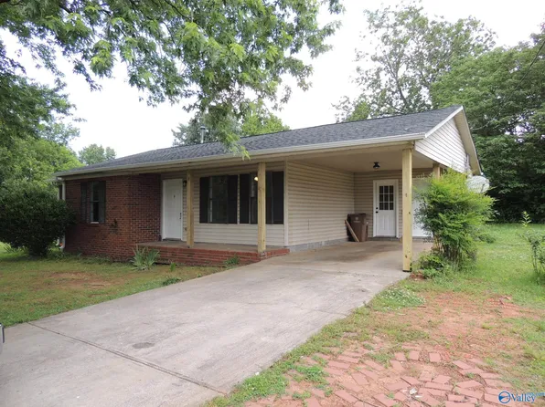 608 Lafayette St NW, Decatur, AL 35601