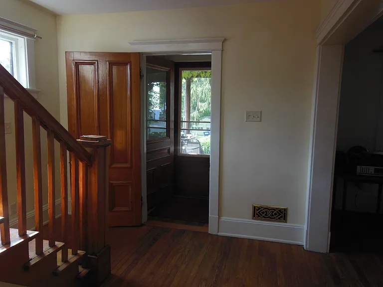 5 Poplar St — Photo 11