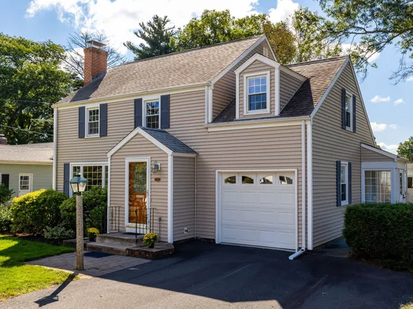 23 Calvin Road, West Hartford, CT 06110