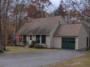 26 Timber Ln, Newcastle, ME 04553