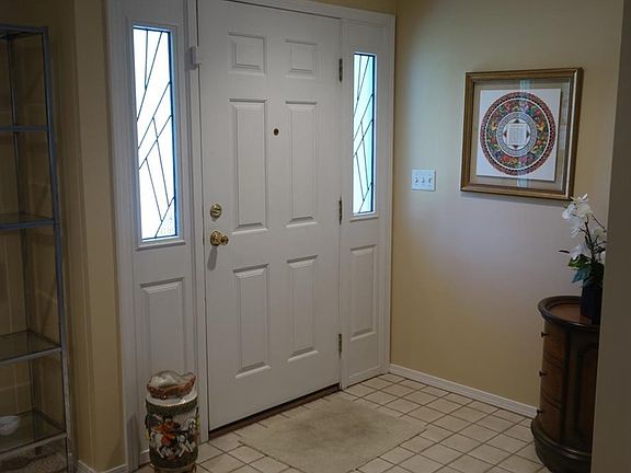 2nd image of 1213 Woodbridge Ln
