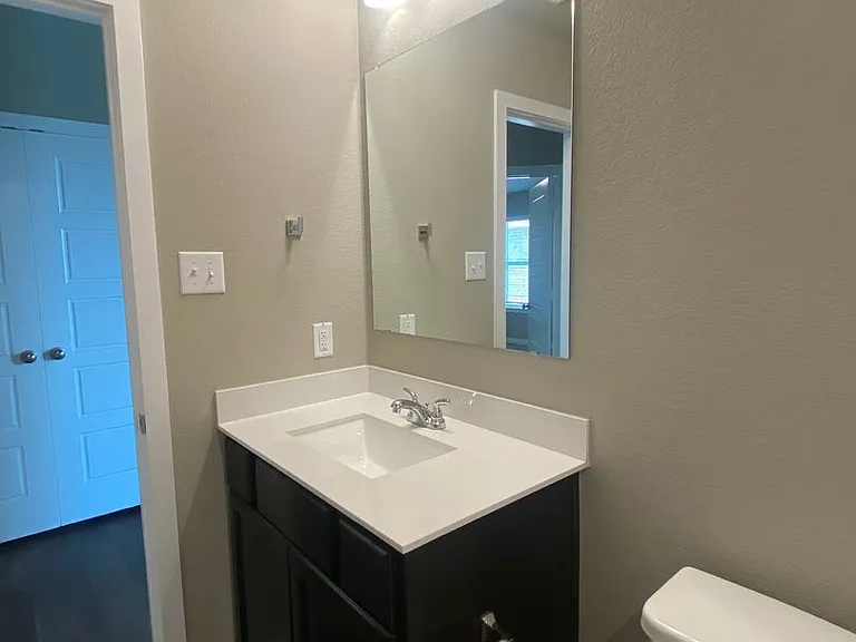 1242 Dowdy Dr — Photo 16