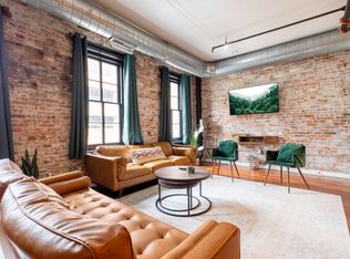 30 S 7th St #ID1049457P, Philadelphia, PA 19106