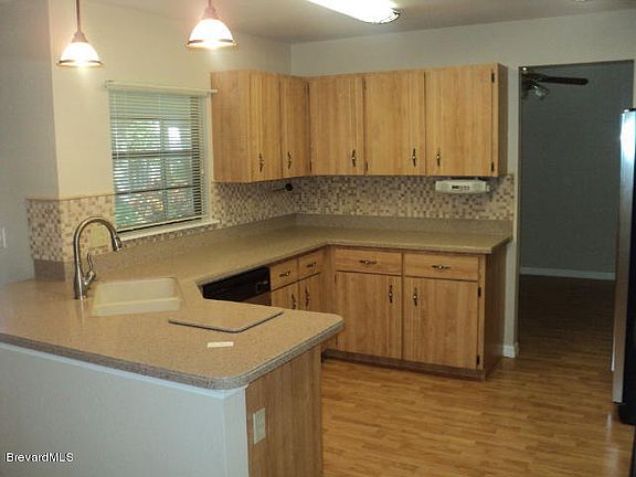 4th image of 2450 Honeybrook Creek Dr
