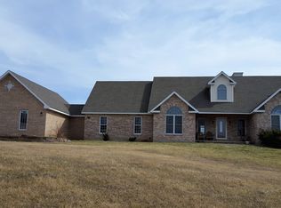 15584 Old 79, New London, MO 63459